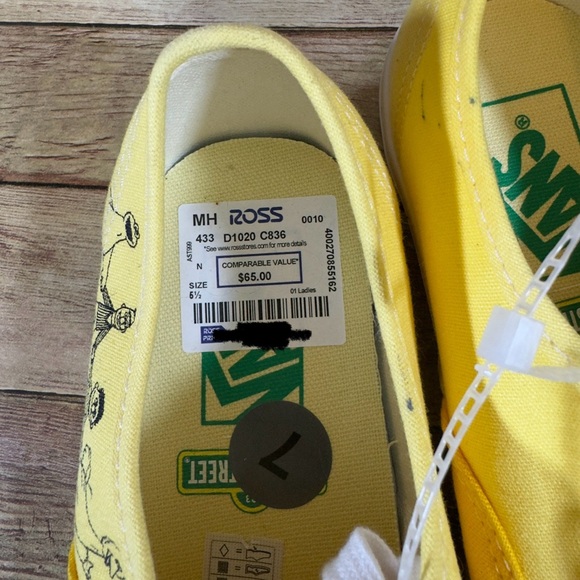 NWT - Sesame Street Vans - Picture 6 of 6